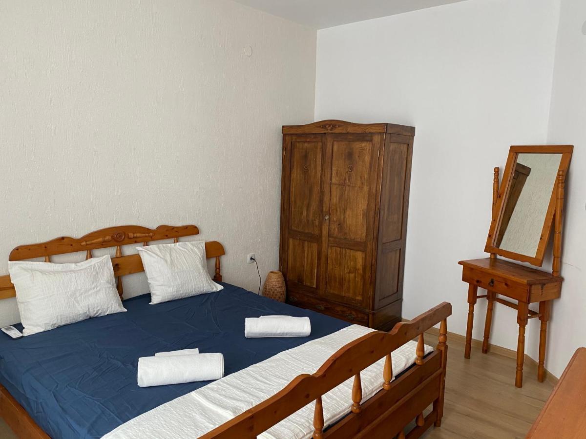 Apartment Kirili And Metodi 41-8 เบอร์โควิทซา ภายนอก รูปภาพ